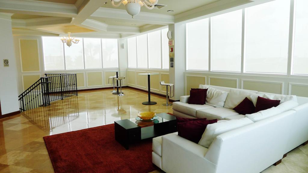 Miami Waterfront Apartments Sunny Isles Beach Exterior photo